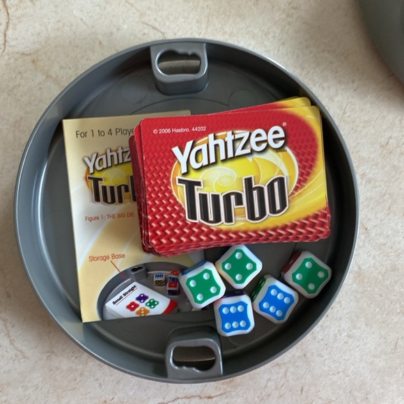 VTG Yahtzee Turbo Dice Game by Hasbro - Picture 3 of 10